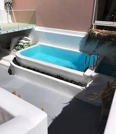 Opera Mansion Santorini Hotel 5*